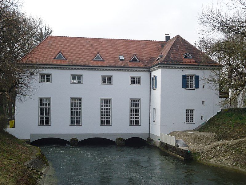 File:Wertach-Kraftwerk Schießstättenstraße.JPG