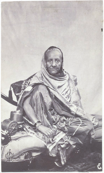 File:Zinat Mahal Begum.png