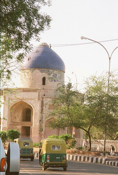 File:Blue Gumbad.JPG