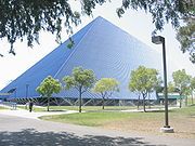 Walter Pyramid