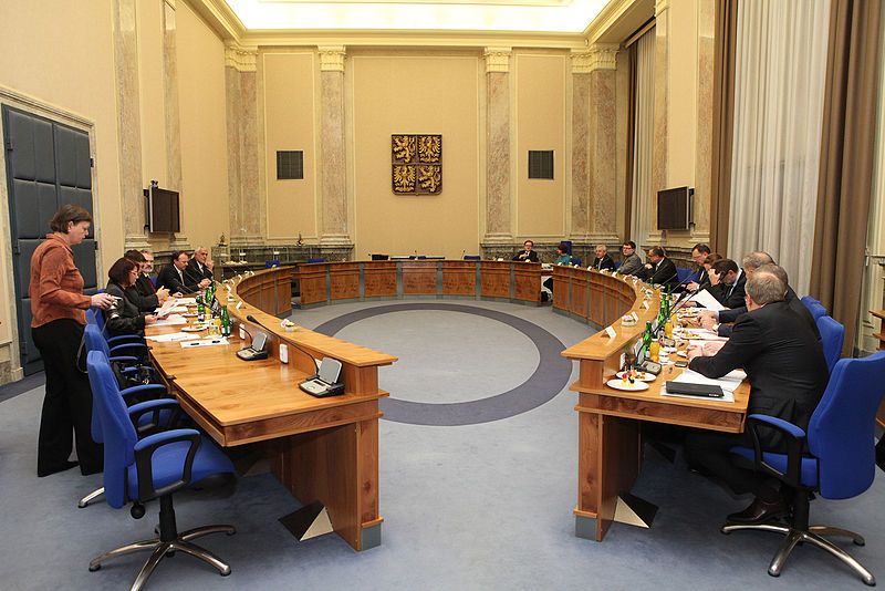 File:Czech cabinet room.jpg