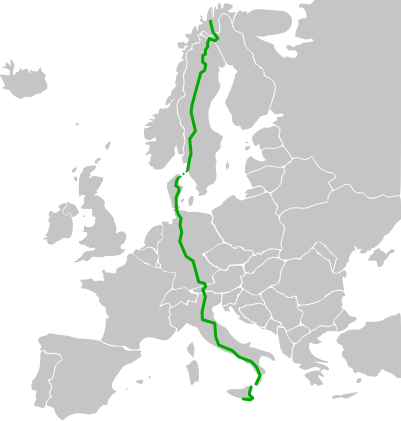 File:E45 route.svg