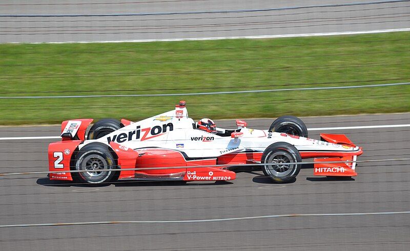 File:JuanMontoya2015Indy500.JPG