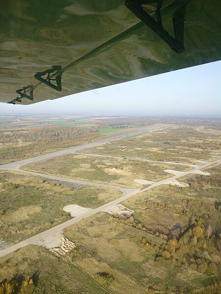 File:Kedainai Airport.JPG