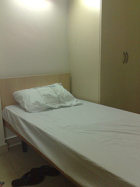 File:PrinceGeorge'sParkResidences-bed-NationalUniversityofSingapore-20080107.jpg