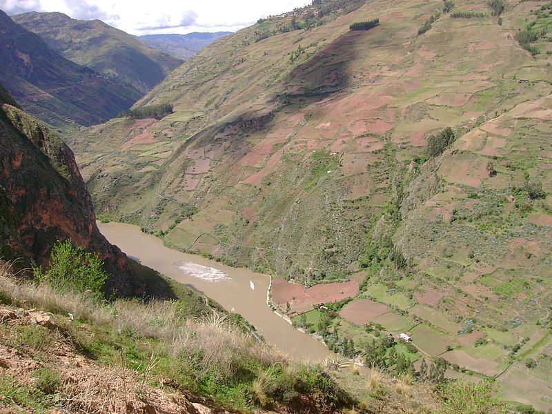 File:Río Marañón 03245.JPG