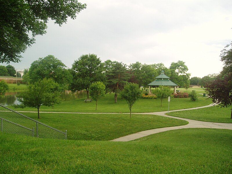 File:Ramble Ridge Park2.jpg