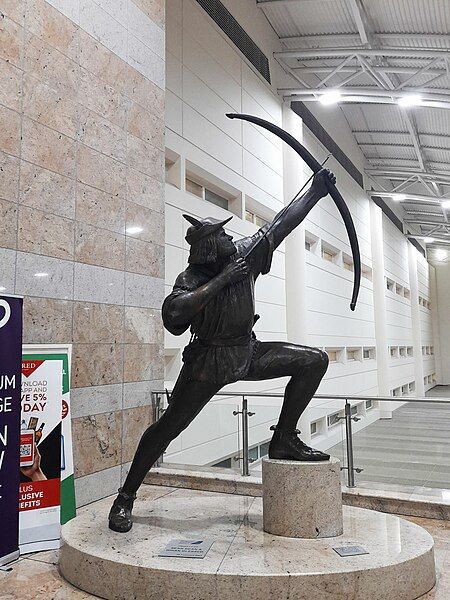 File:Robin-hood-statue-doncaster-sheffield-airport.jpg