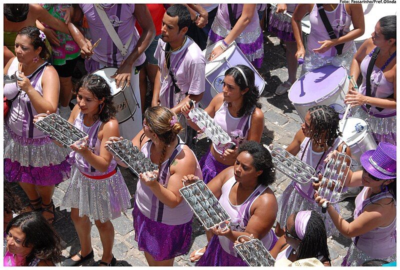 File:Samba feminino.jpg