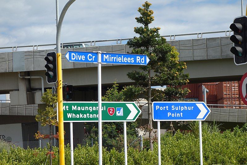 File:Tauranga 001.JPG