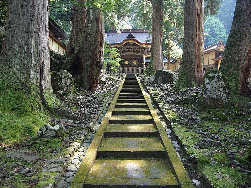 File:永平寺(Eiheiji)の勅使門.jpeg