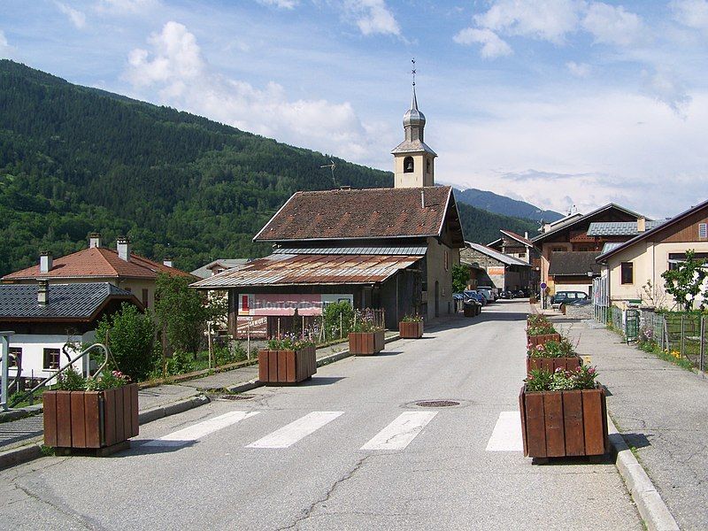 File:Bellentre (centre).JPG