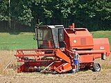 Bizon Z058 combine harvester