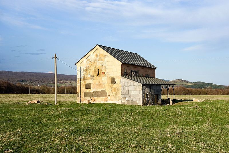 File:Draneti Church 1.jpg