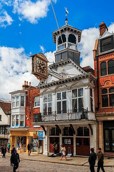 File:Guildford Guildhall.jpg