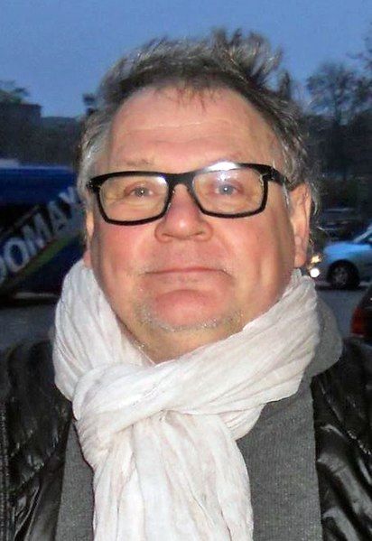 File:Janusz Kamiński (cropped).jpg