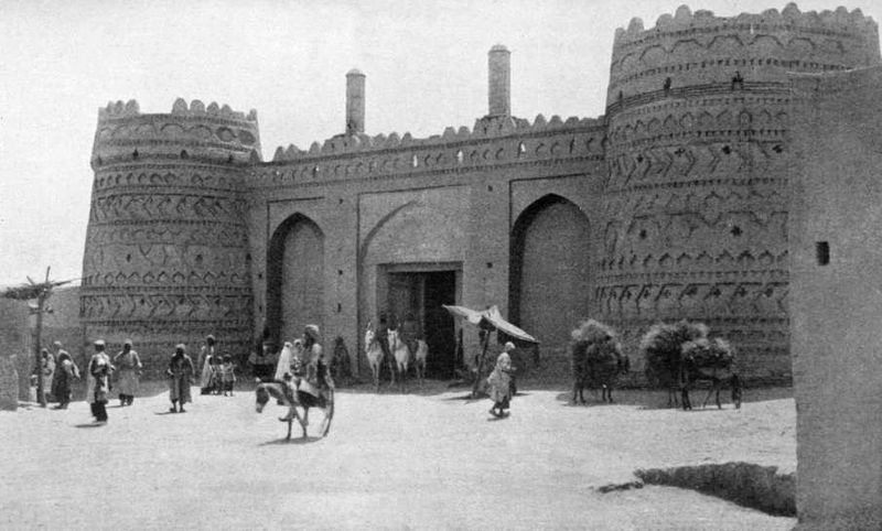 File:Kerman Masjid Gate.jpg