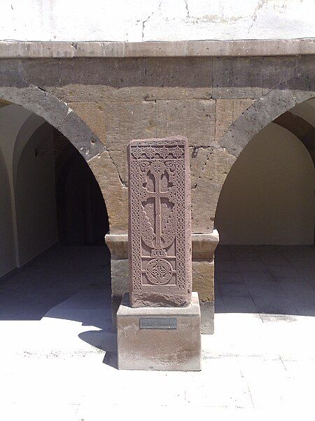 File:Khatchkar from Jugha.jpg