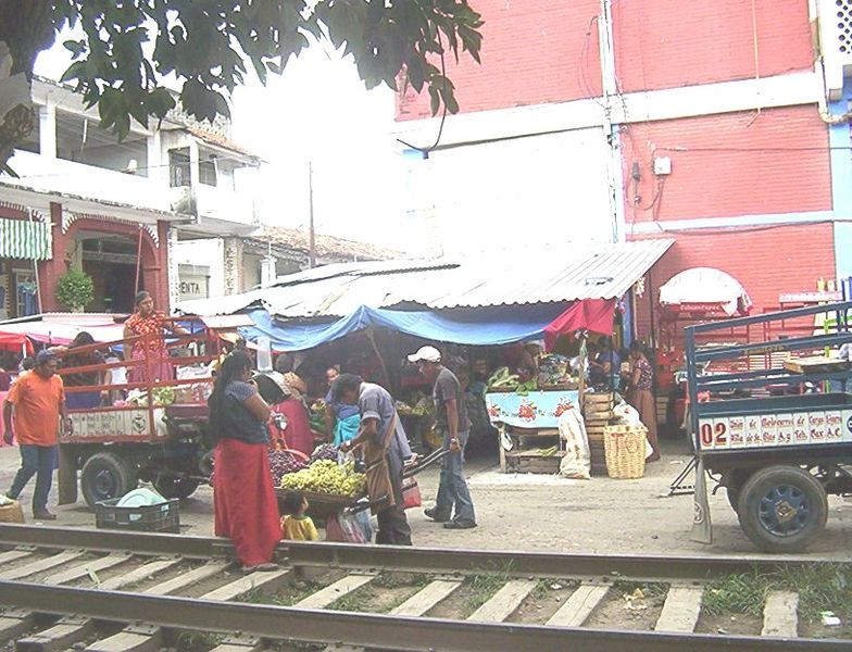 File:Mercado de Tehuantepec.jpg