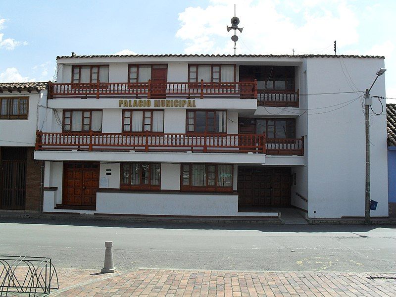 File:Palacio Municipal Simijaca.JPG