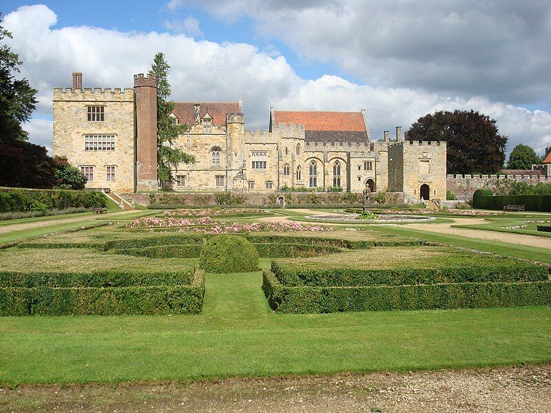 File:Penshurst Place 2008.jpg