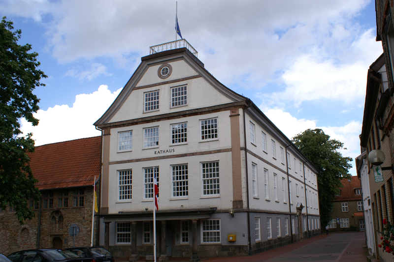 File:Rathaus Schleswig.png