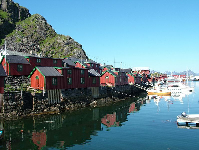 File:Stamsund Hafen.jpg