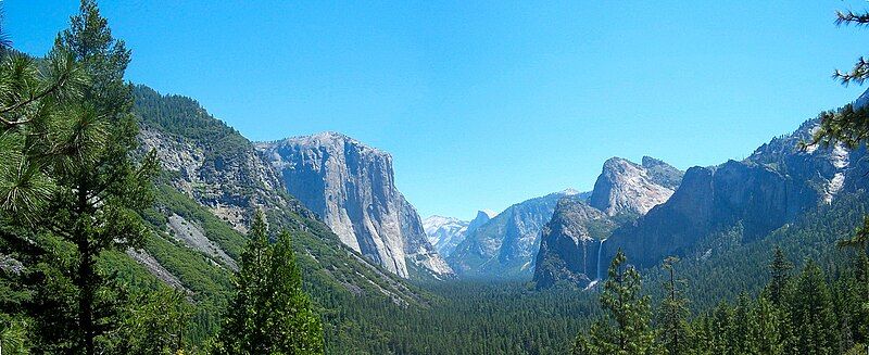 File:YosemiteValley.JPG