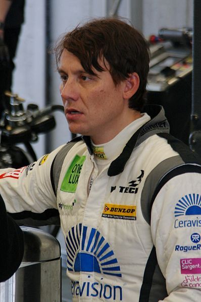 File:Andy neate silverstone2013.JPG