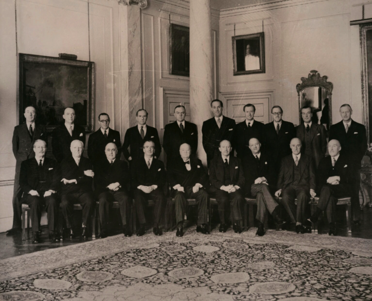 File:Churchillcabinet1955.png