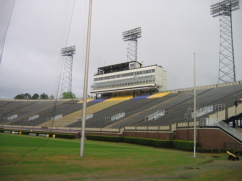 File:DowdyFicklenStadium3.jpg