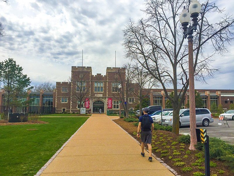 File:Francis Gymnasium.jpg