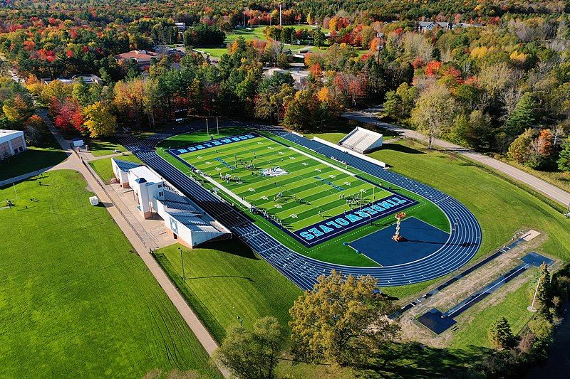 File:Hantz Stadium.jpg