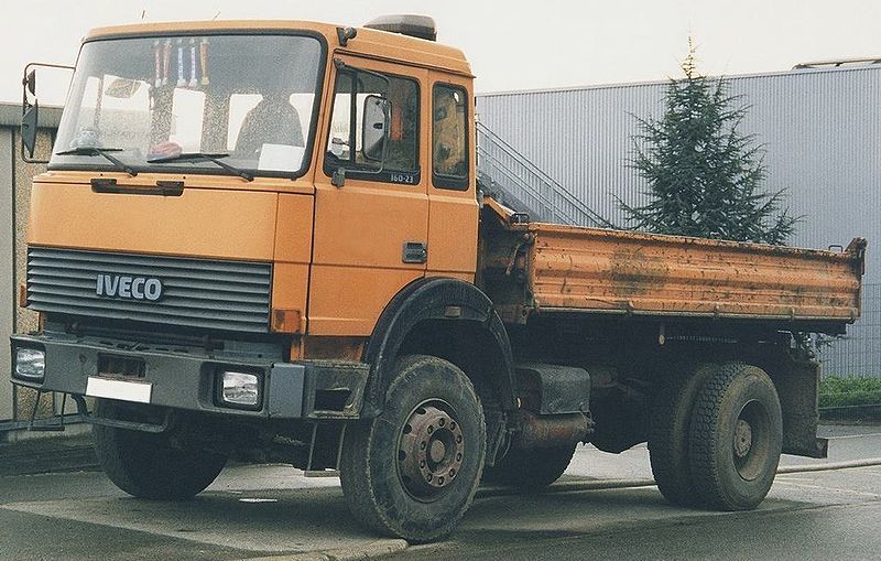 File:IVECO-160-23-Kipper.jpg