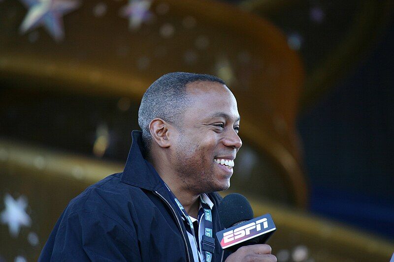 File:Jay Harris ESPNWeekend2010-093.jpg