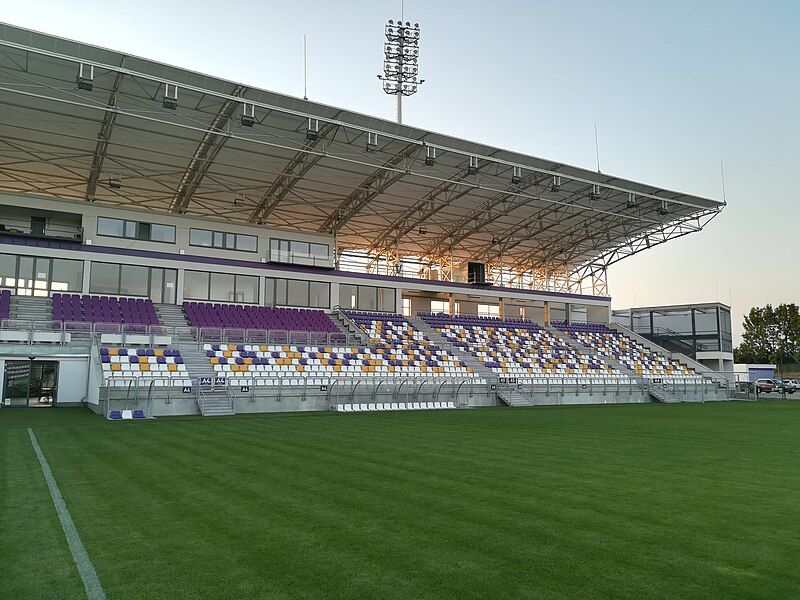 File:Kórház utcai Stadion.jpg