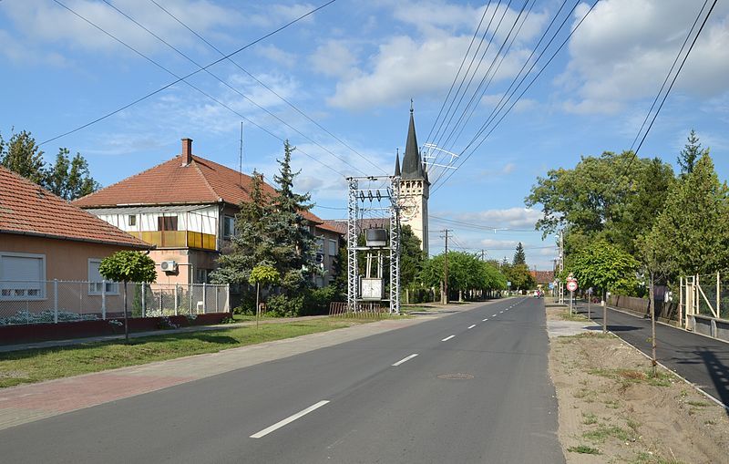 File:Kelebia, Hungary.JPG