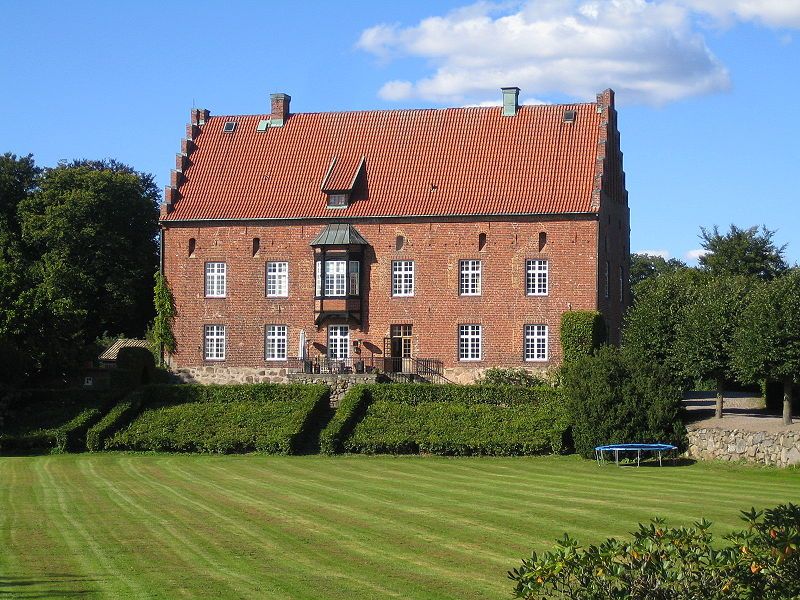 File:Knutstorps slott.JPG