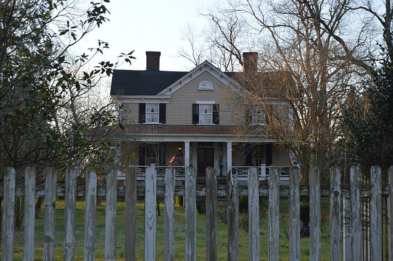 File:Latham House, Plymouth.jpg