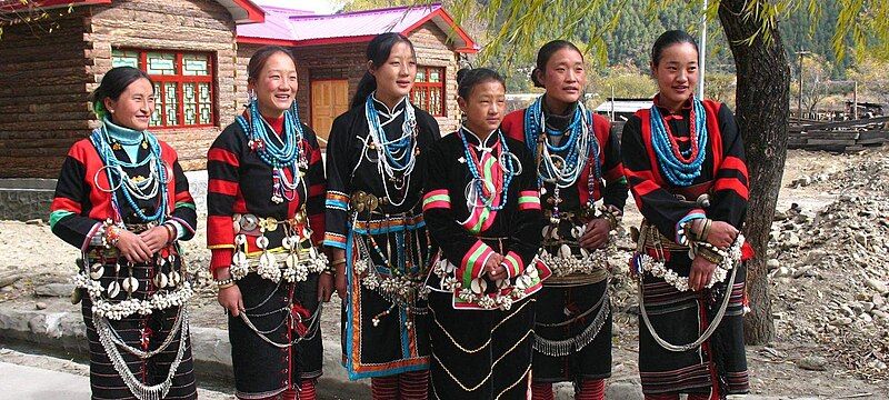 File:Lhoba tanyi women.jpg