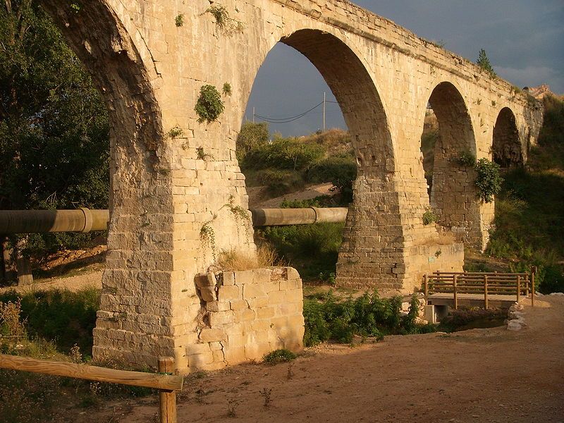 File:Los Arcos.JPG