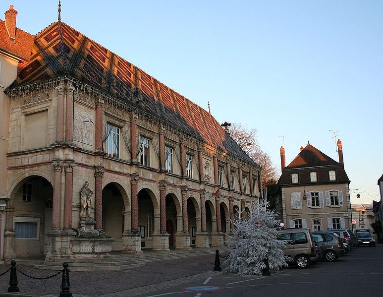 File:Mairie Gray01.jpg