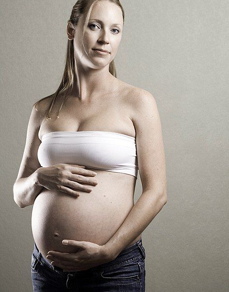 File:Pregnant woman (1).jpg