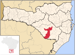 Location in the state of Santa Catarina and Brazil