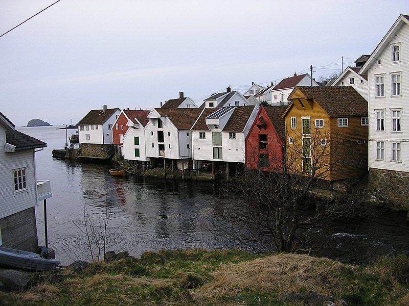 File:Sogndalstrand01.JPG