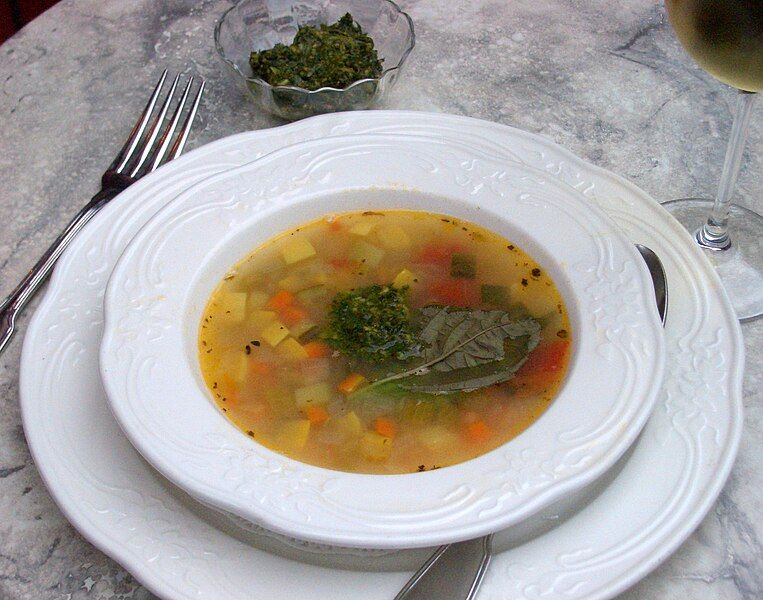 File:Soup au Pistou.jpg