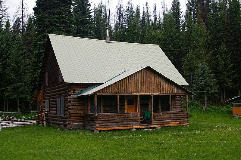 File:Wurtz Cabin.jpg