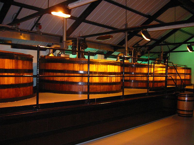 File:Auchentoshan02.jpg