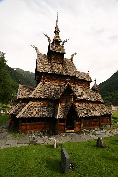 File:Borgundstavechurch.JPG