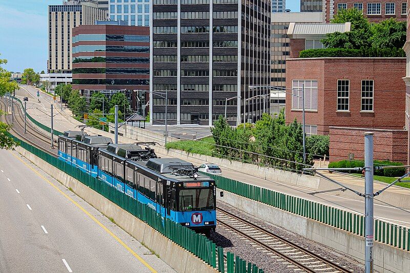 File:Downtown Clayton MetroLink.jpg